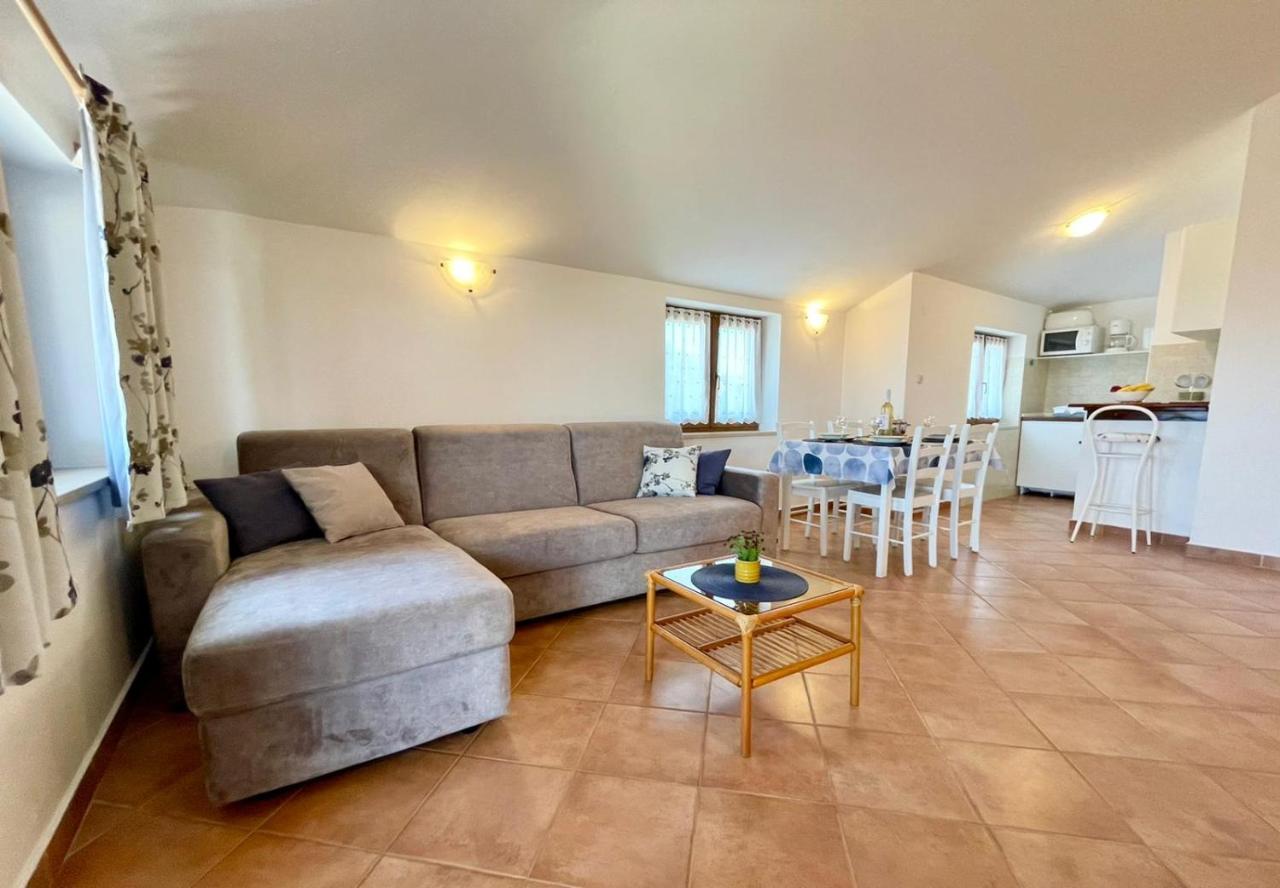 Apartments Ladonja Medulin Ngoại thất bức ảnh